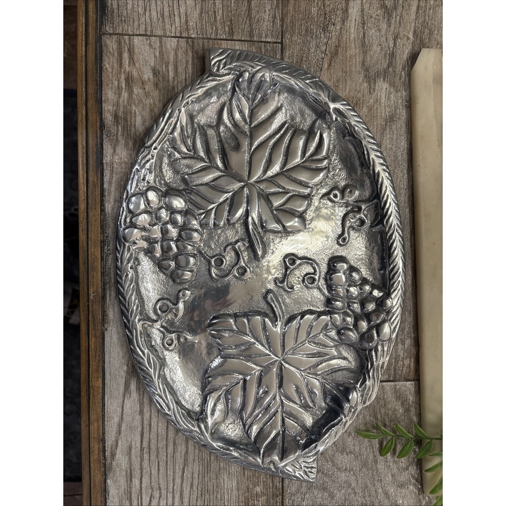 Lg Heavy Grapes-Embossed Footed Metal Serving Tray (Made in India) -14.5L"x9.5"W